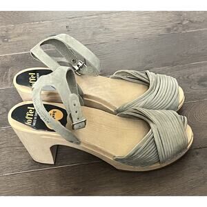 Swedish Hasbeens Womens Size 39 US 8.5 Wood Clog Ankle Strap Sandals Gray